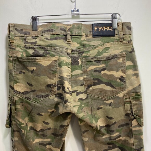FWRD Denim Jeans Camo Cargo Mens 32/32 Green Tactic Slim Fit Back Patch Pockets - Picture 8 of 9